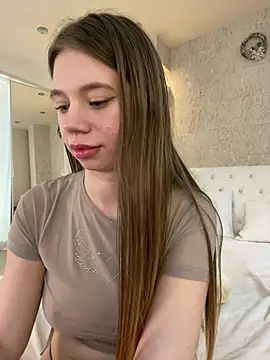 Bella Suns online show from 26, 2, 2025