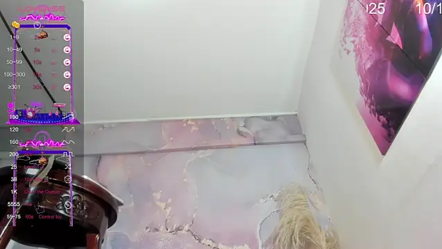 VALERIAQUEENTS online show from 10, 10, 2025