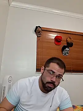 Zander823 online show from 5, 2, 2026