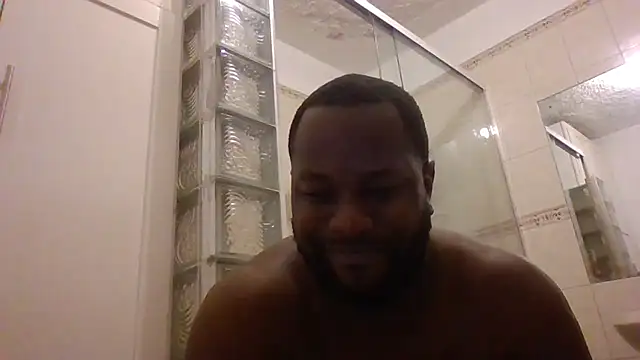 Snapshot of Bighood_T chatting on 5, 2, 2026 Bighood T online show from 5, 2, 2026