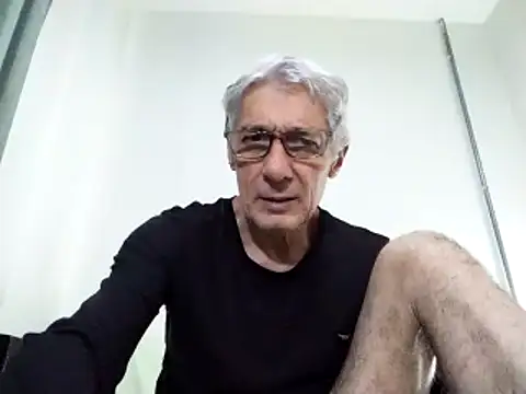 Snapshot of BIGUNCUTHARDCOCK chatting on 26, 2, 2025 BIGUNCUTHARDCOCK online show from 26, 2, 2025