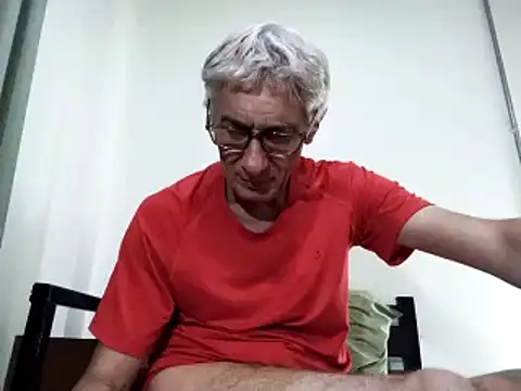 Snapshot of BIGUNCUTHARDCOCK chatting on 8, 3, 2025 BIGUNCUTHARDCOCK online show from 8, 3, 2025