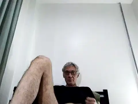 Snapshot of BIGUNCUTHARDCOCK chatting on 21, 3, 2025 BIGUNCUTHARDCOCK online show from 21, 3, 2025