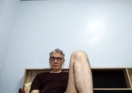 Snapshot of BIGUNCUTHARDCOCK chatting on 22, 9, 2025 BIGUNCUTHARDCOCK online show from 22, 9, 2025
