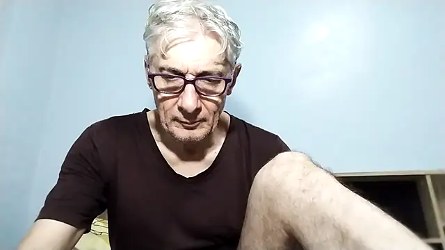 Snapshot of BIGUNCUTHARDCOCK chatting on 27, 9, 2025 BIGUNCUTHARDCOCK online show from 27, 9, 2025
