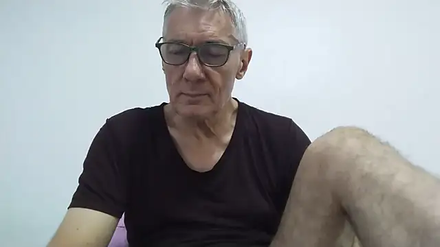 BIGUNCUTHARDCOCK online show from 2, 6, 2026