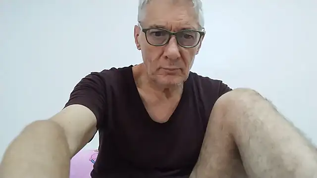 BIGUNCUTHARDCOCK online show from 4, 6, 2026