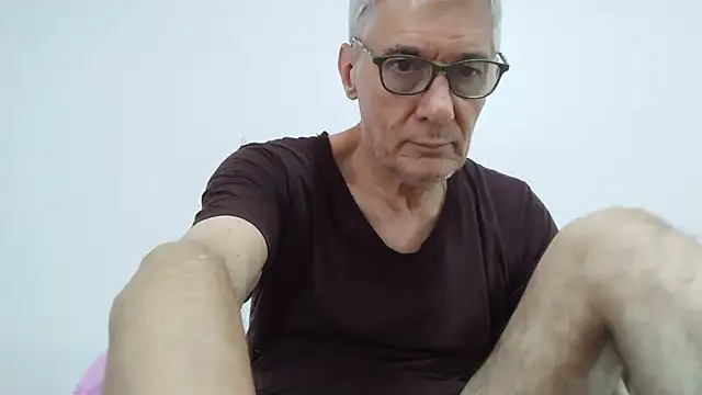 BIGUNCUTHARDCOCK online show from 18, 6, 2026