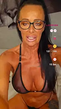 Snapshot of Misses-Cougar chatting on 5, 7, 2026 Misses-Cougar online show from 5, 7, 2026