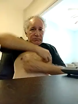 Snapshot of XXCUTHULU23 chatting on 19, 10, 2025 XXCUTHULU23 online show from 19, 10, 2025