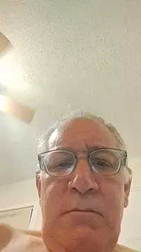 Snapshot of XXCUTHULU23 chatting on 12, 4, 2026 XXCUTHULU23 online show from 12, 4, 2026