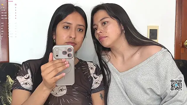 2SummerLove1 online show from 31, 3, 2026