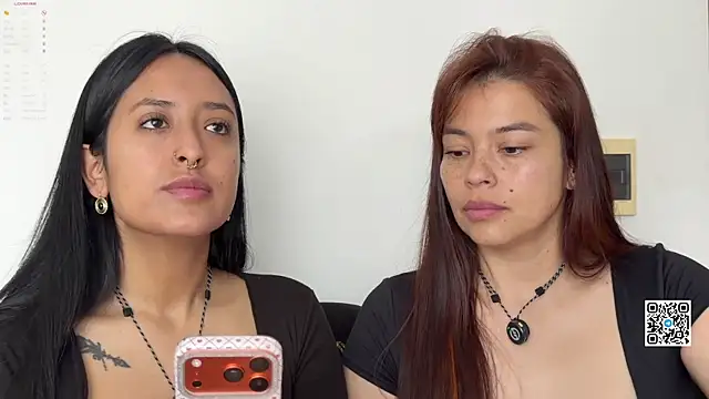 2SummerLove1 online show from 22, 5, 2026