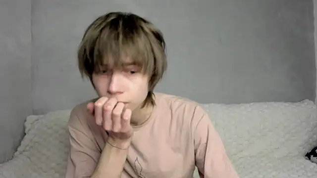 Makentoshi  online show from 21, 11, 2025