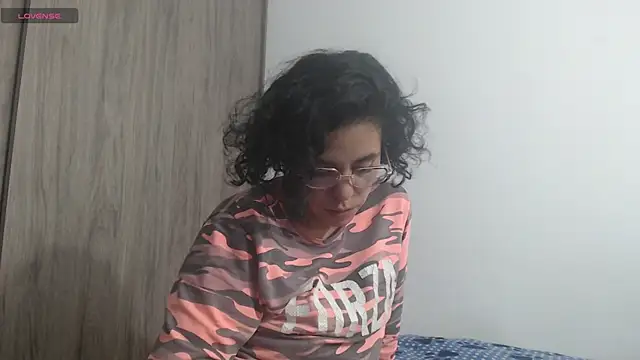 Anne purple online show from 28, 1, 2025