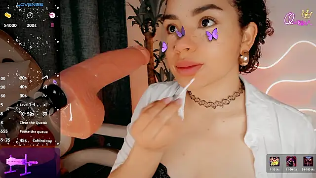 Queen Deepthroat online show from 9, 3, 2026