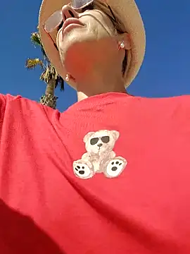 blondyruby online show from 14, 9, 2025