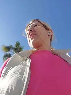 blondyruby online show from 16, 3, 2026