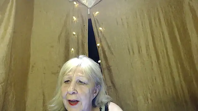 Snapshot of _Estelitta_5 chatting on 25, 1, 2025 Estelitta 5 online show from 25, 1, 2025