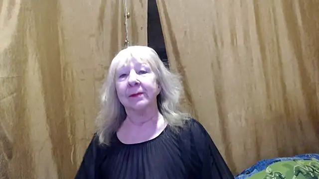 Snapshot of _Estelitta_5 chatting on 7, 2, 2025 Estelitta 5 online show from 7, 2, 2025
