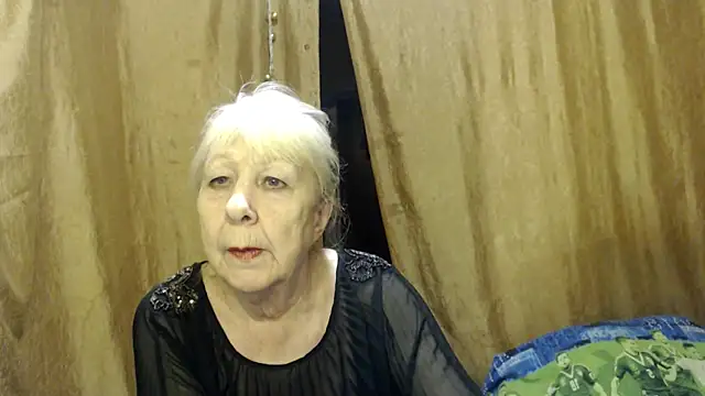 Snapshot of _Estelitta_5 chatting on 8, 2, 2025 Estelitta 5 online show from 8, 2, 2025