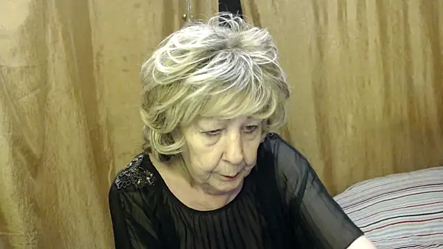 Snapshot of _Estelitta_5 chatting on 16, 2, 2025 Estelitta 5 online show from 16, 2, 2025