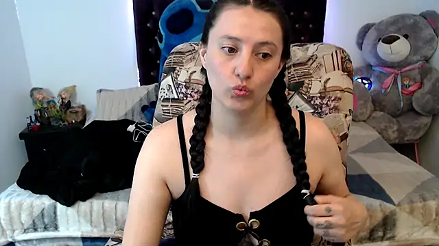 Snapshot of Lorenahot_06 chatting on 9, 4, 2026 Lorenahot 06 online show from 9, 4, 2026