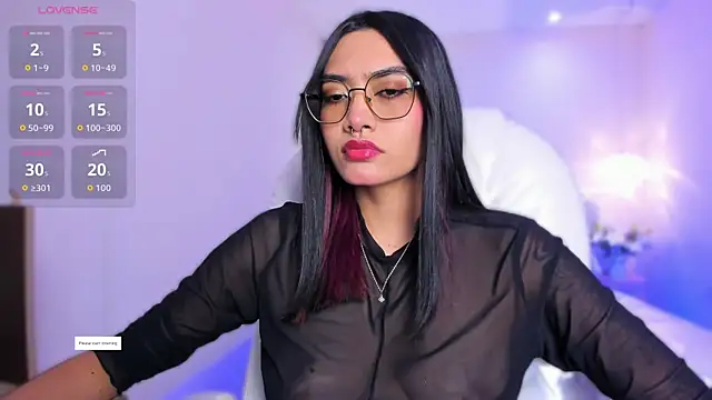 AzuraKindong online show from 9, 6, 2026