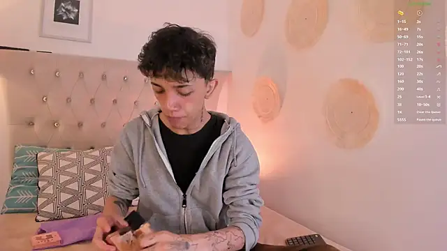 Tomy Rox online show from 25, 12, 2024