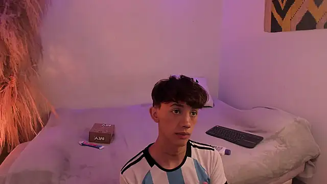 Tomy Rox online show from 5, 2, 2025