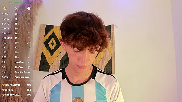 Tomy Rox online show from 5, 3, 2025