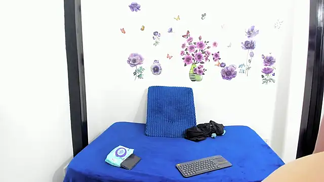 Snapshot of bonnyy26 chatting on 3, 6, 2026 bonnyy26 online show from 3, 6, 2026
