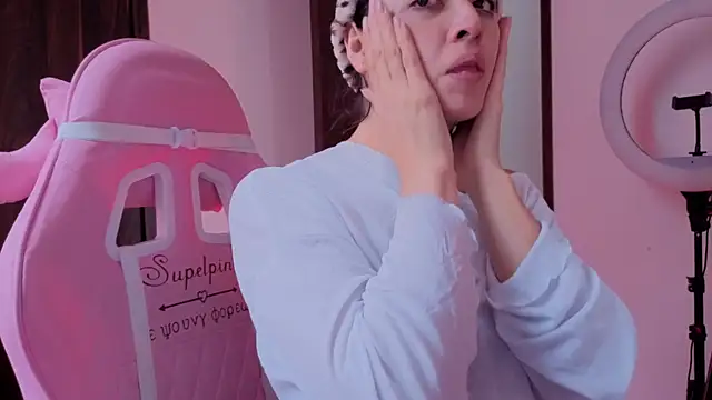 Snapshot of ChanellGV chatting on 15, 2, 2026 ChanellGV online show from 15, 2, 2026