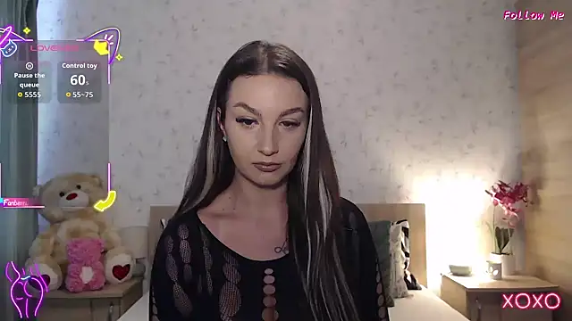 SecretSienna online show from 15, 10, 2025