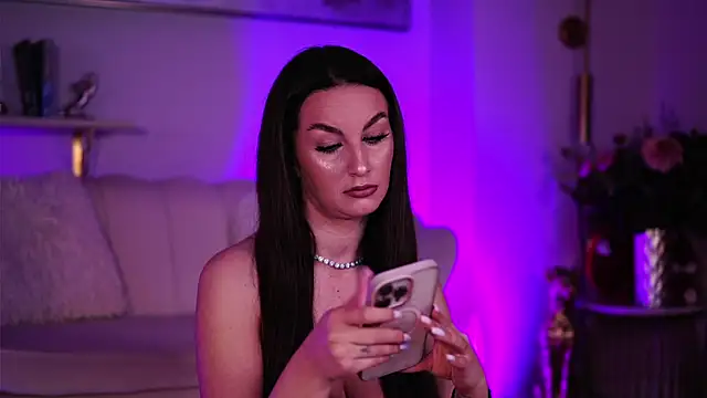 Snapshot of SecretSienna chatting on 2, 5, 2026 SecretSienna online show from 2, 5, 2026