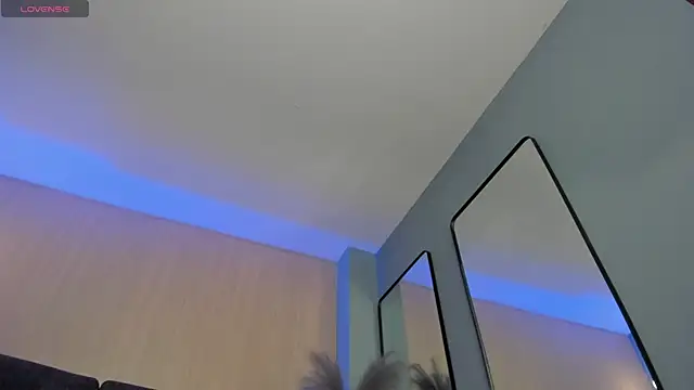 sarawinstone online show from 10, 12, 2024