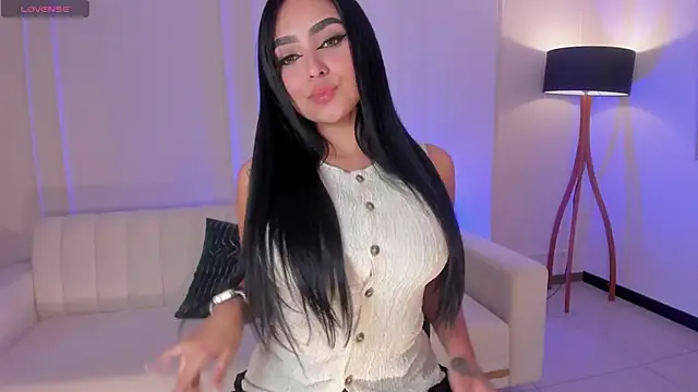 sarawinstone online show from 5, 3, 2025