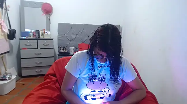 Snapshot of Ainhoa-hot chatting on 27, 2, 2025 Ainhoa-hot online show from 27, 2, 2025