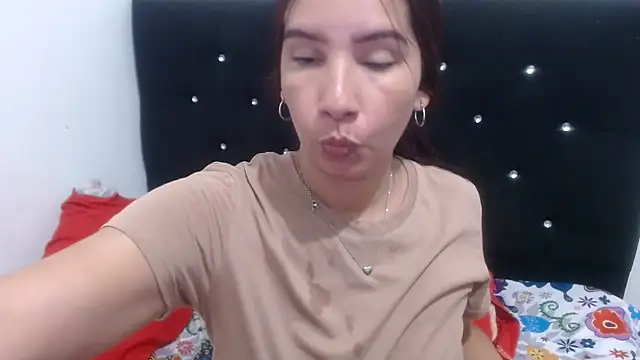 Snapshot of Ainhoa-hot chatting on 13, 9, 2025 Ainhoa-hot online show from 13, 9, 2025