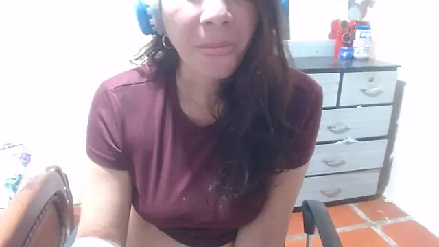 Ainhoa-hot online show from 10, 5, 2026