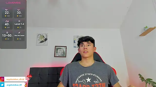 Angel esteban fx online show from 3, 10, 2025