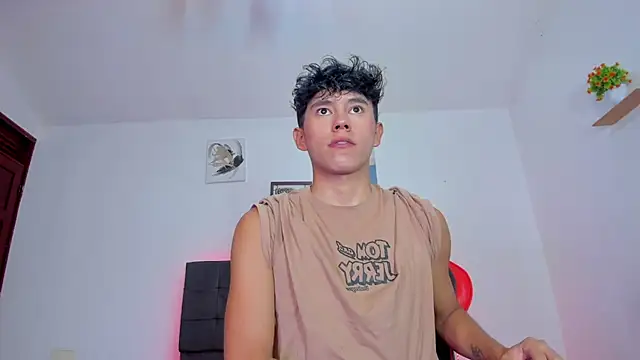 Angel esteban fx online show from 7, 10, 2025