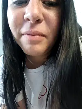 Snapshot of Arii_Vga chatting on 15, 1, 2025 Arii Vga online show from 15, 1, 2025