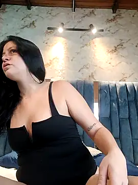 Snapshot of Arii_Vga chatting on 9, 10, 2025 Arii Vga online show from 9, 10, 2025