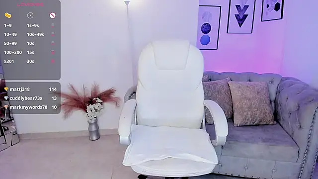 Aida adams online show from 10, 12, 2024