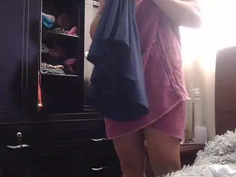 Laura martin  online show from 14, 3, 2025