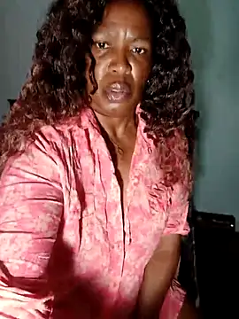 Snapshot of TALLNSEXY48 chatting on 14, 1, 2026 TALLNSEXY48 online show from 14, 1, 2026