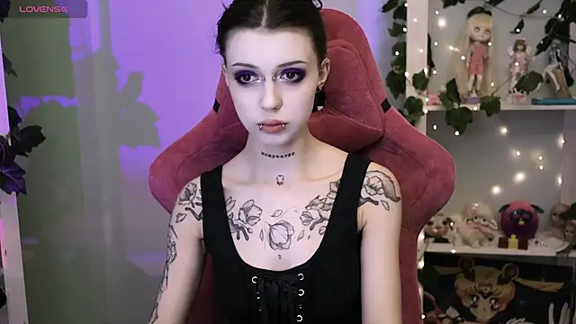 prettybones online show from 15, 1, 2026