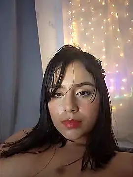 Snapshot of Juanelopez1 chatting on 2, 12, 2024 Juanelopez1 online show from 2, 12, 2024