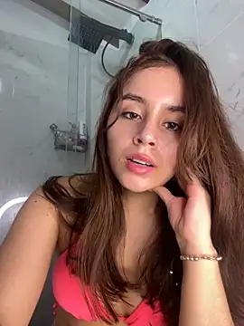 Snapshot of Juanelopez1 chatting on 5, 10, 2025 Juanelopez1 online show from 5, 10, 2025